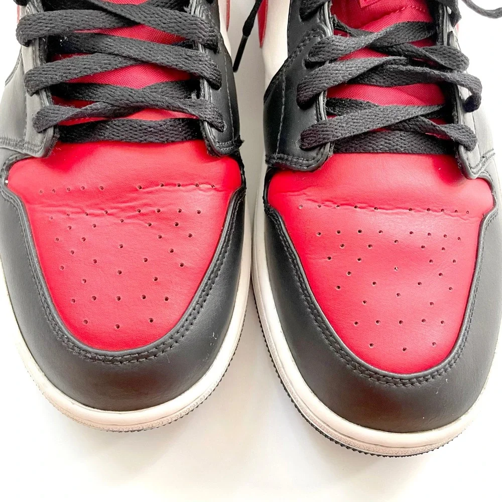 Nike Air Jordan 1 Mid Bred Toe Sneakers Black White Red Mens 11.5 Retro